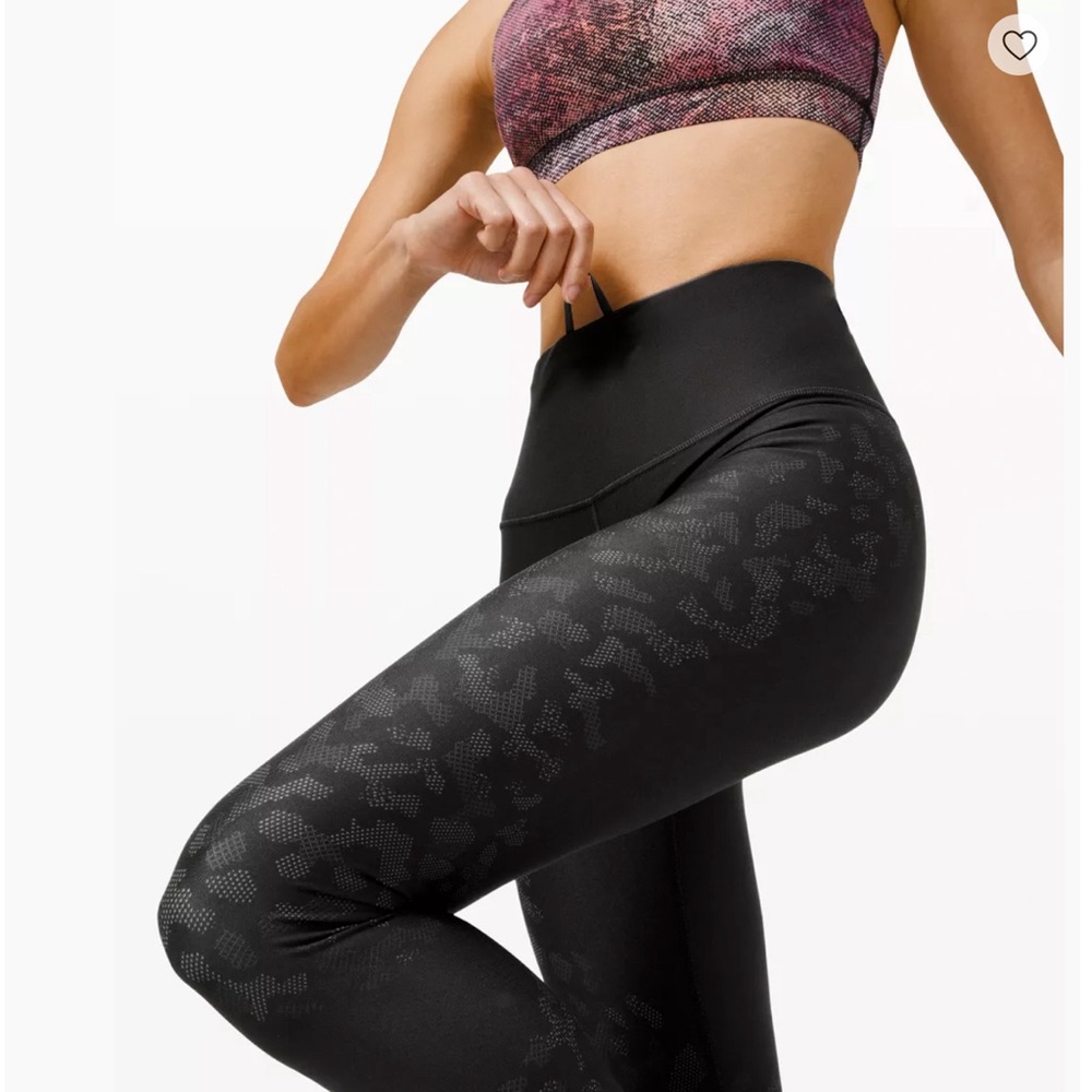 NWOT Lululemon Mapped Out High Rise Tight 28”